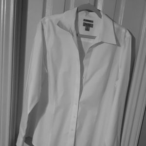 Gold Label investments white crisp blouse